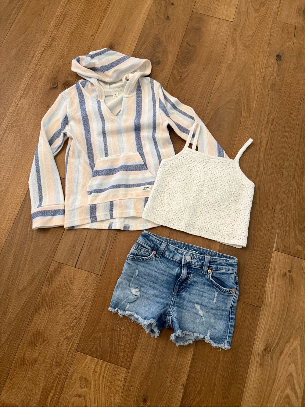 Girls beach outfit